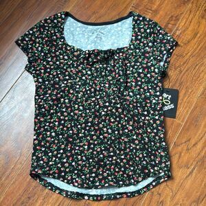NWT Art Class Medium (8) Black Floral Short Sleeve Blouse Top Square Neck Ruched